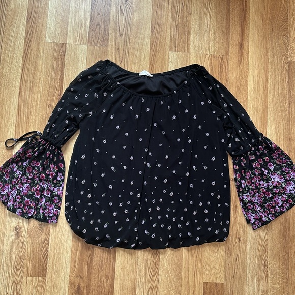 Ember Wide Floral Sleeve Blouse - Picture 1 of 6